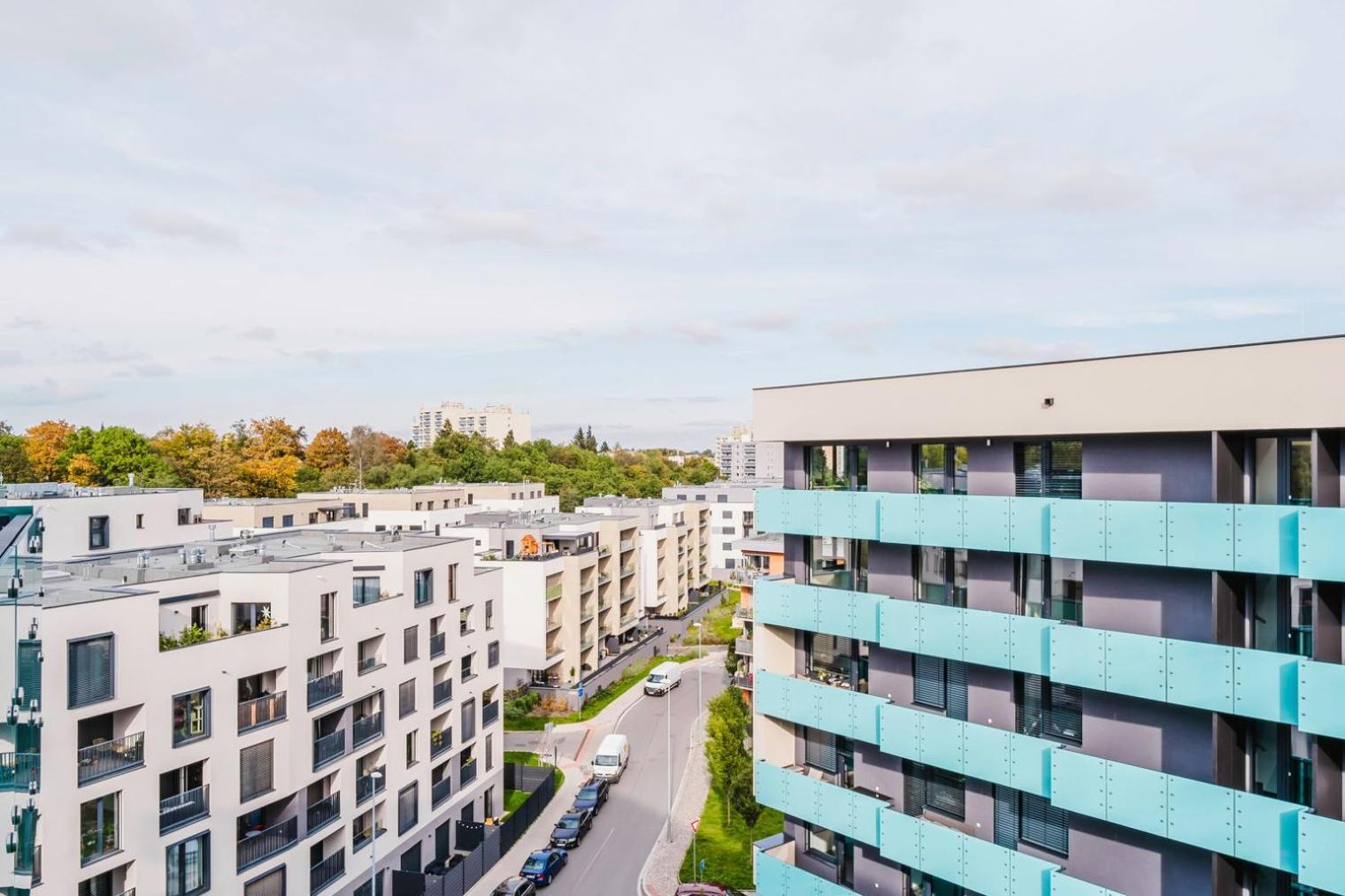 Blueground 3 New Build Balcony Prg-39